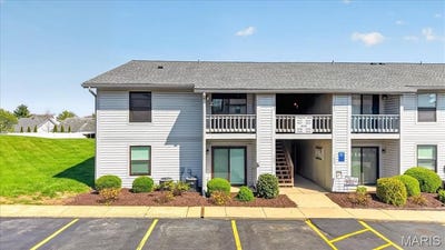 /international/us/1637-summergate-parkway-st-charles-mo-110107351664/