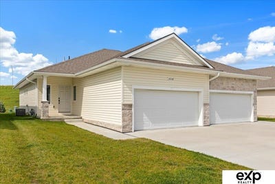 /international/us/8218-s-178th-street-omaha-ne-110108917468/