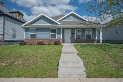 /international/us/2205-virginia-avenue-joplin-mo-110105735139/