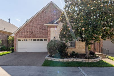 /international/us/5019-pershing-avenue-fort-worth-tx-110108230530/