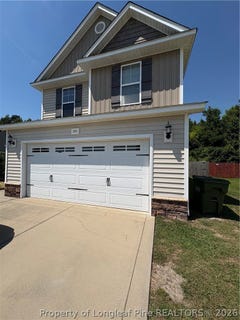 /international/us/365-roanoke-drive-raeford-nc-110108613389/