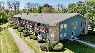 /international/us/300-opatrny-drive-fox-river-grove-il-110108090010/