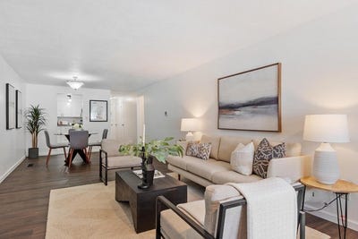 /international/us/5-elm-street-acton-ma-110109011639/