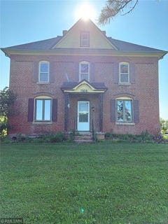 /international/us/17242-garden-avenue-lester-prairie-mn-110100590814/