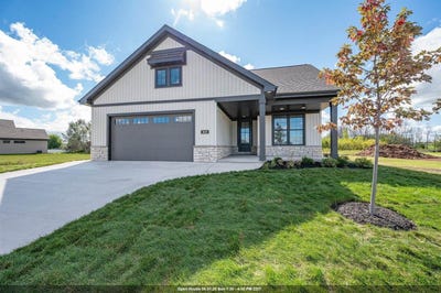 /international/us/1629-north-honeysuckle-circle-de-pere-wi-110107309329/