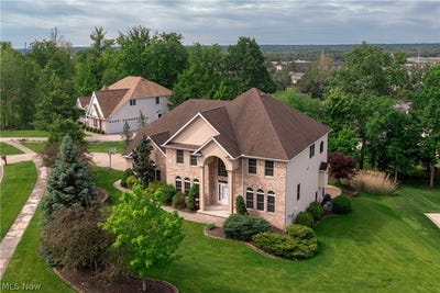 /international/us/7635-harley-hills-drive-north-royalton-oh-110108489611/