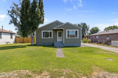 /international/us/1313-s-8th-ave-yakima-wa-110101240343/?lang=fr