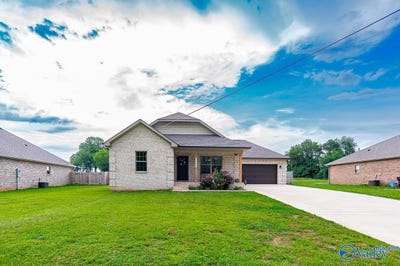 /international/us/13687-sammy-lane-elkmont-al-110100212298/