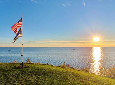/international/us/46315-lucretia-lane-isle-mn-110107435599/