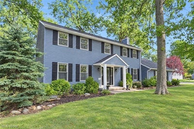 /international/us/32372-orchard-park-drive-avon-lake-oh-110120426419/