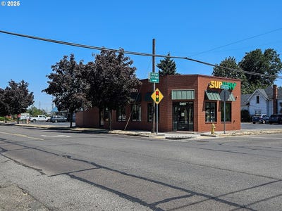 /international/us/305-smith-st-harrisburg-or-110101296515/?lang=en