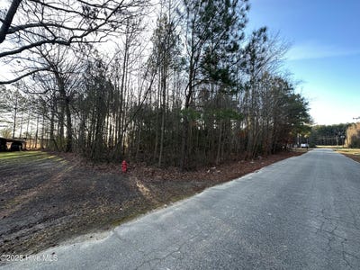 /international/us/pine-street-conway-nc-110103473546/