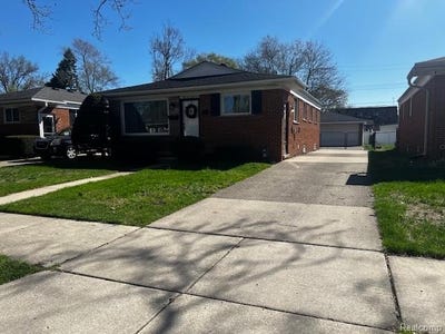 /international/us/5918-n-lafayette-avenue-dearborn-heights-mi-110107486693/