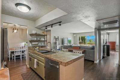 /international/us/31940-del-cielo-este-bonsall-ca-110100872457/