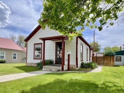 /international/us/748-juniper-street-elko-nv-110108334260/