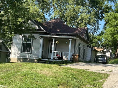 /international/us/62-a-avenue-denison-ia-110101218450/?lang=en