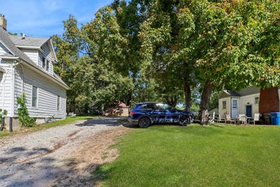 /international/us/2705-college-avenue-des-moines-ia-110120414190/
