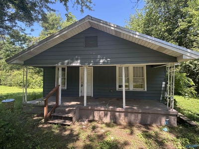 /international/us/4854-lynndale-avenue-graysville-al-110108900941/