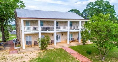 /international/us/182-little-ranch-rd-red-rock-tx-110099134165/