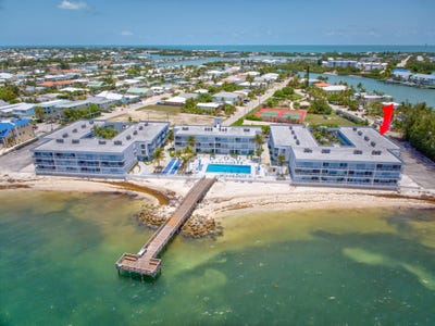 /international/us/201-e-ocean-drive-key-colony-fl-110099895479/