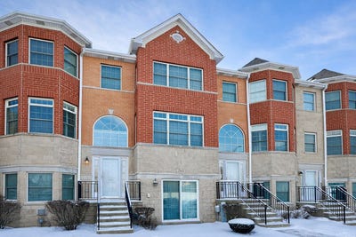 /international/us/17950-fountain-circle-orland-park-il-110104954383/