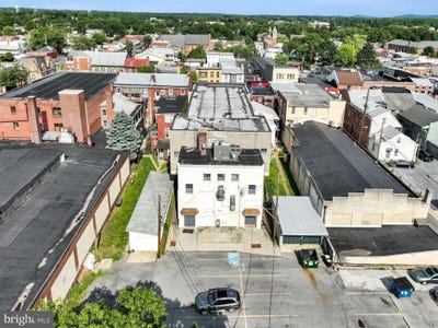 /international/us/142-n-hanover-street-carlisle-pa-110100345333/?lang=zh-tw