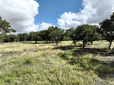 /international/us/tbd-starfall-drive-lampasas-tx-110100426984/