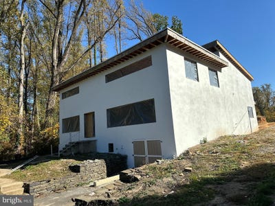 /international/us/11811-cedar-lane-kingsville-md-110098848309/