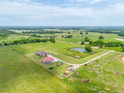 /international/us/770-county-road-1346-chico-tx-110107952413/