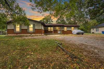 /international/us/202-w-sycamore-street-nixa-mo-110120622252/