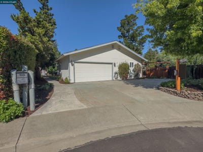 /international/us/1671-dugan-ct-concord-ca-110108099513/