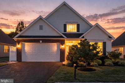 /international/us/296-westminster-lane-souderton-pa-110119627191/