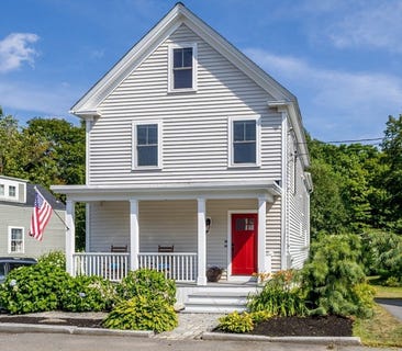 /international/us/15-court-st-groton-ma-110101195534/