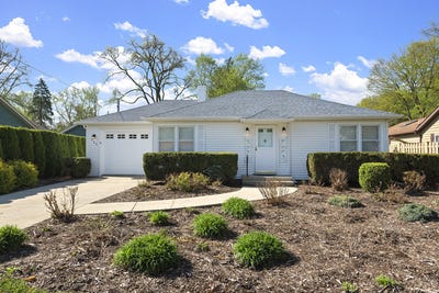 /international/us/28w725-main-street-warrenville-il-110107553985/