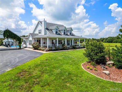 /international/us/17305-riverside-road-crocker-mo-110099127662/
