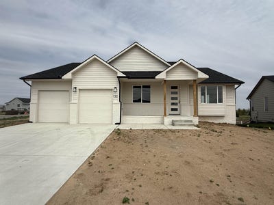 /international/us/130-e-poplar-circle-goddard-ks-110099858263/