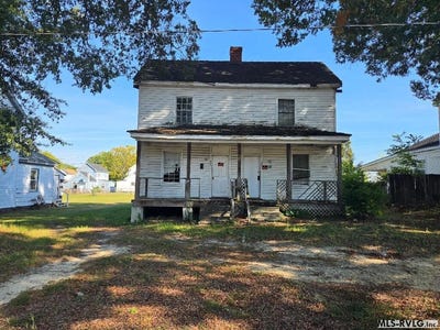 /international/us/1032-vance-street-roanoke-rapids-nc-110120091545/