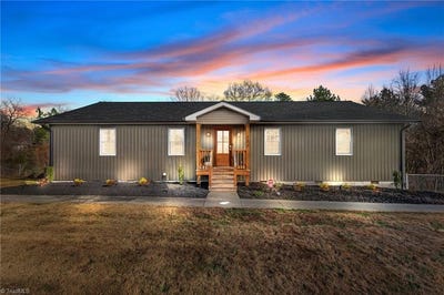 /international/us/203-church-street-s-stoneville-nc-110108747121/