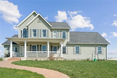 /international/us/123-cottage-drive-mechanicsville-ia-110107207839/