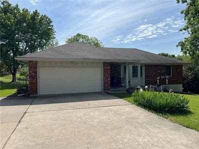 /international/us/5909-n-broadway-street-gladstone-mo-110110375562/