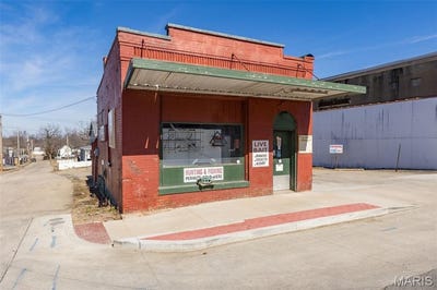 /international/us/24-w-school-street-bonne-terre-mo-110105630595/