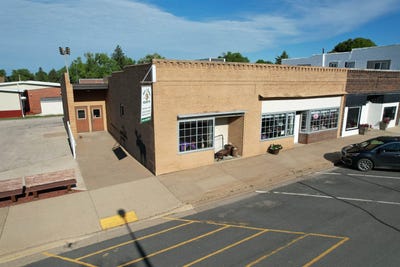 /international/us/255-n-center-street-livingston-wi-110099982781/?lang=zh-tw