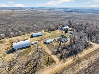 /international/us/17624-340th-avenue-white-bear-lake-twp-mn-110106767982/