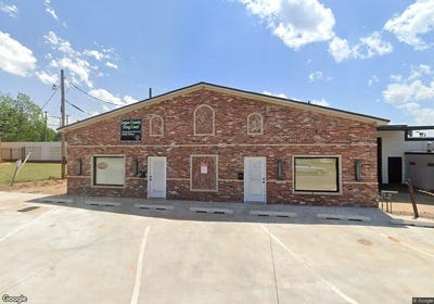 /international/us/211-e-cleveland-avenue-guthrie-ok-110120621443/
