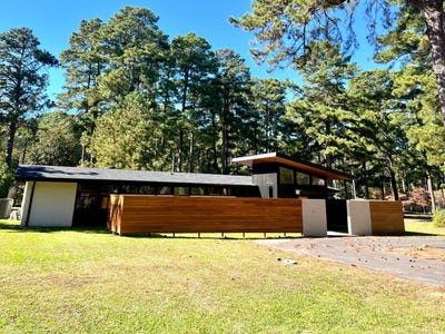 /international/us/903-lawton-magnolia-ar-110103696874/