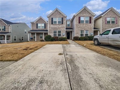 /international/us/6247-ellenwood-drive-rex-ga-110104541357/
