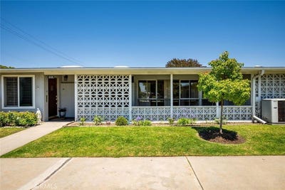 /international/us/1562-golden-rain-road-seal-beach-ca-110108412332/