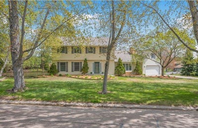 /international/us/2805-alvarado-lane-n-plymouth-mn-110107820853/