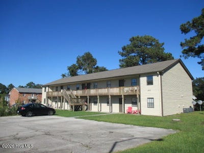 /international/us/3821-symi-circle-morehead-city-nc-110105108750/
