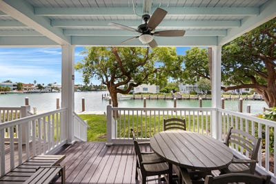 /international/us/7075-hawks-cay-boulevard-duck-key-fl-110104430755/